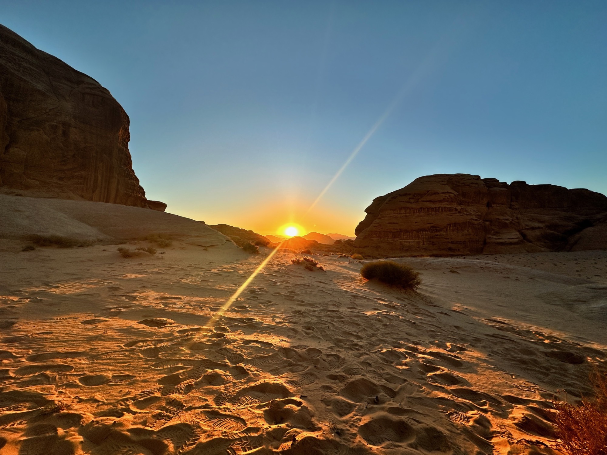 Compact Wadi Rum Experience- 1 Day